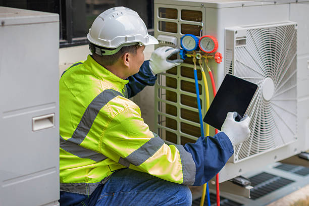 Professional Hvac technician working in Milan, OH